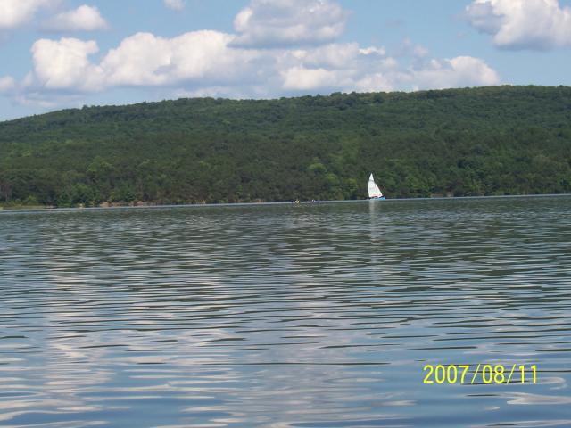 the other side of shawnee lake.JPG